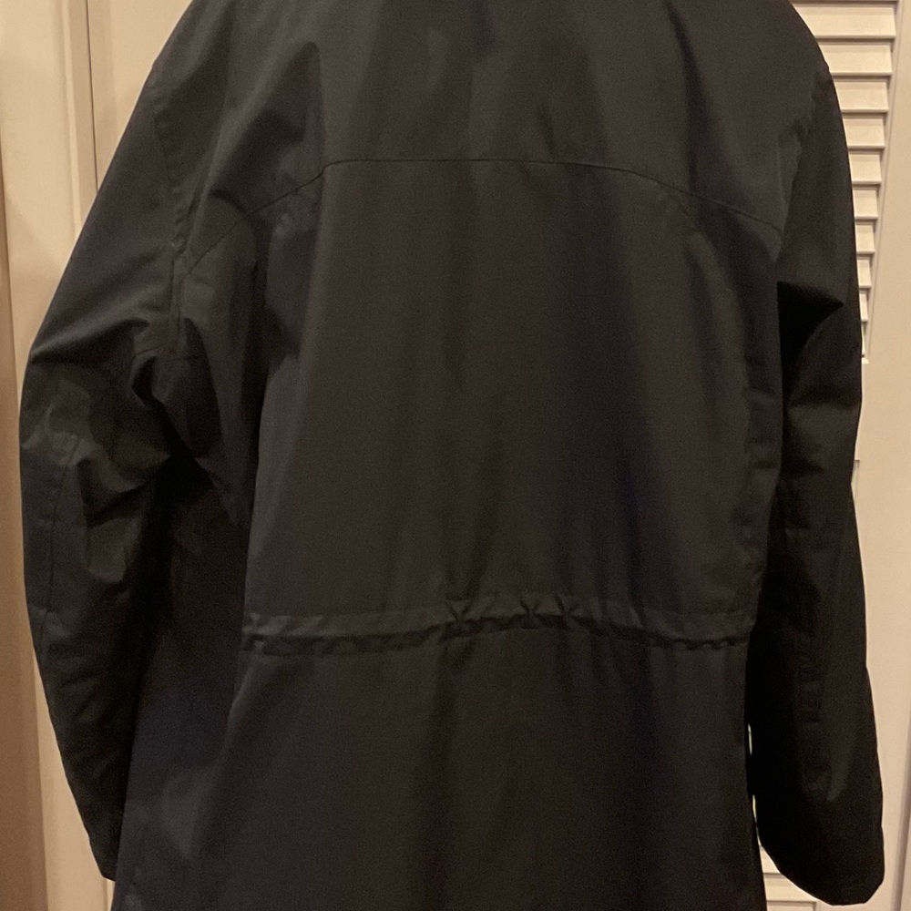 L.L. Bean Black Warm Warmer Jacket - Picture 12 of 12